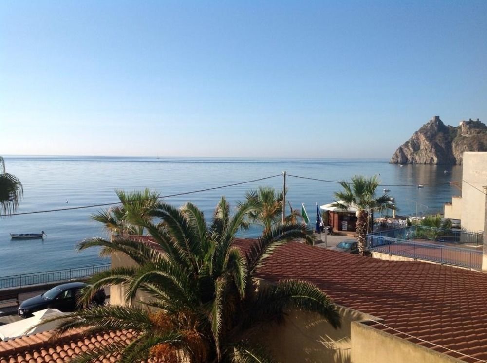 Hotel Pagano SantʼAlessio Siculo Buitenkant foto